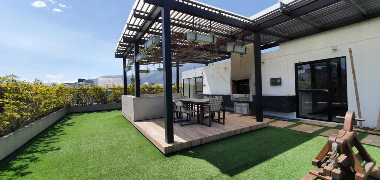 Bluezone Apartments Quito Exterior photo